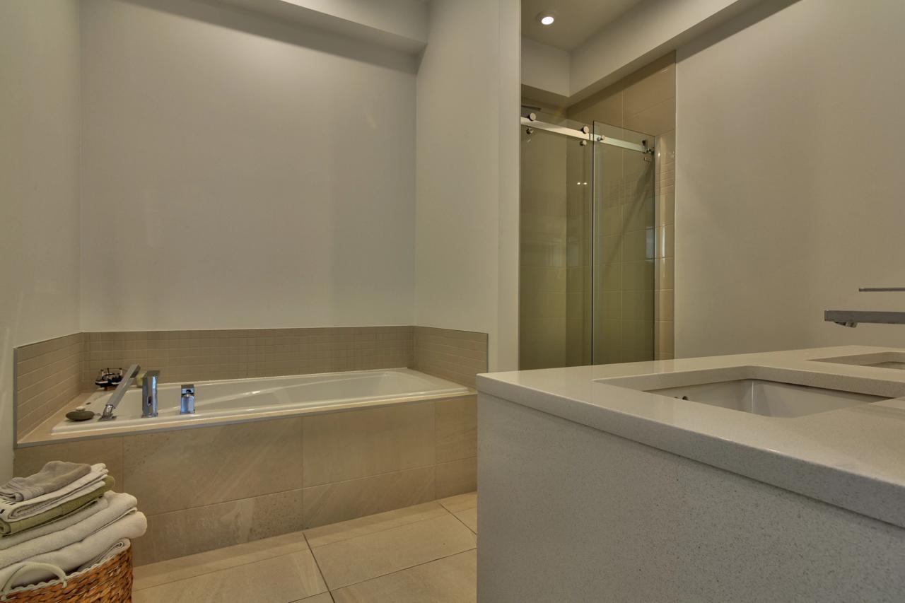 Luckey Homes - Avenue De L'esplanade Montreal