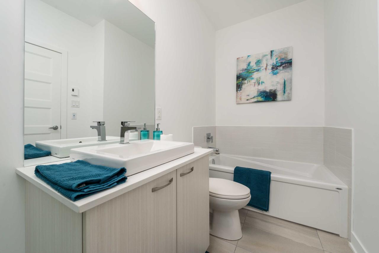 Sunny 2br On Plateau Mont-royal By Homefeel Apartment *