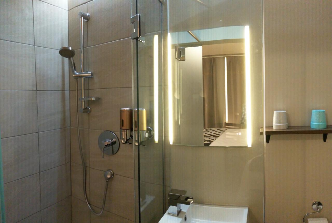 Le Deville Hotel 2*
