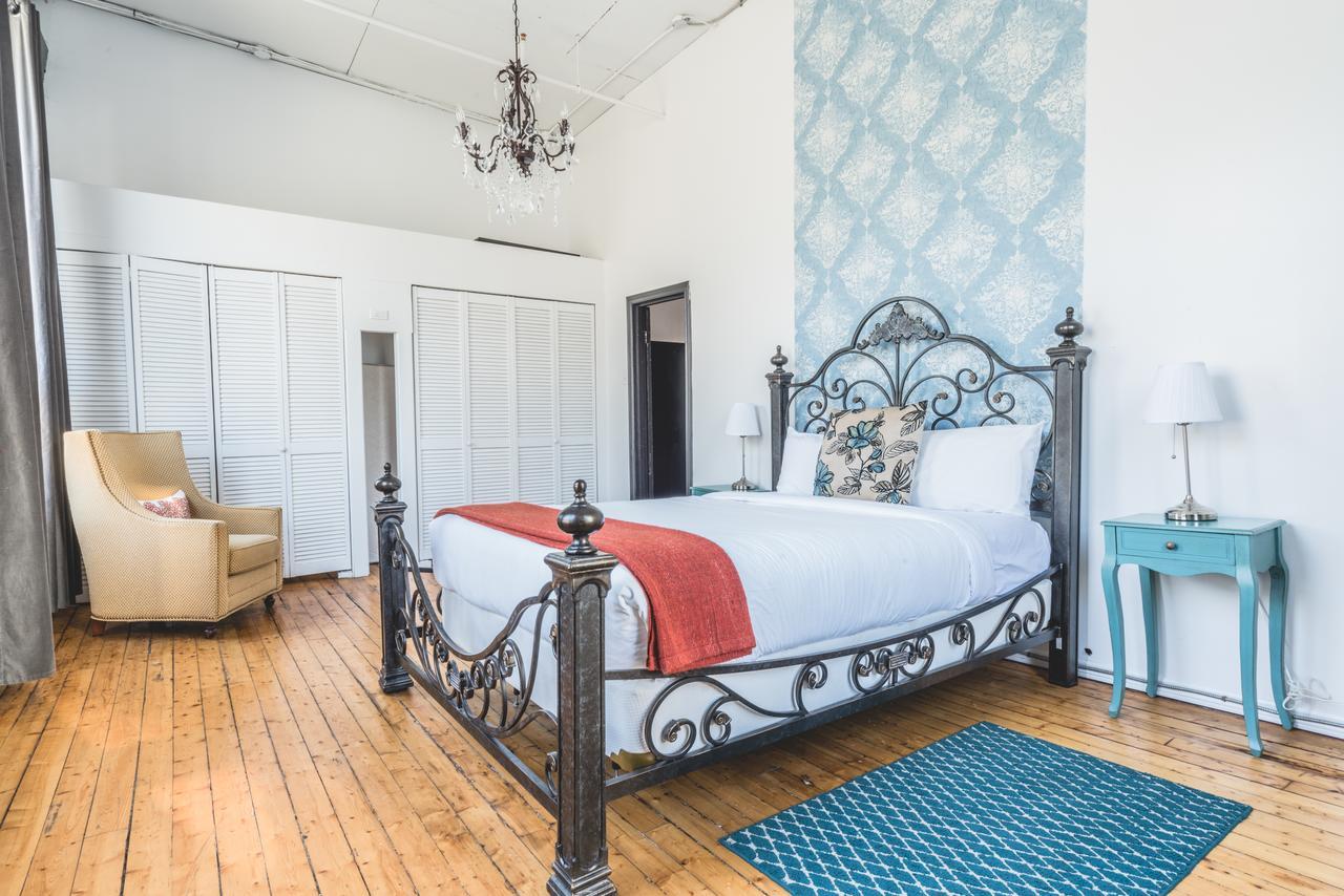 Likeahotel - Square Victoria Apartment