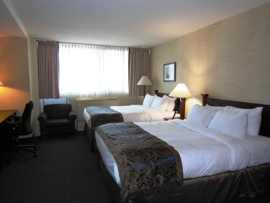 Four Points By Sheraton Montreal Centre-Ville