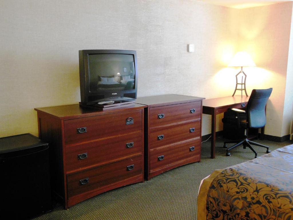 Four Points By Sheraton Montreal Centre-Ville