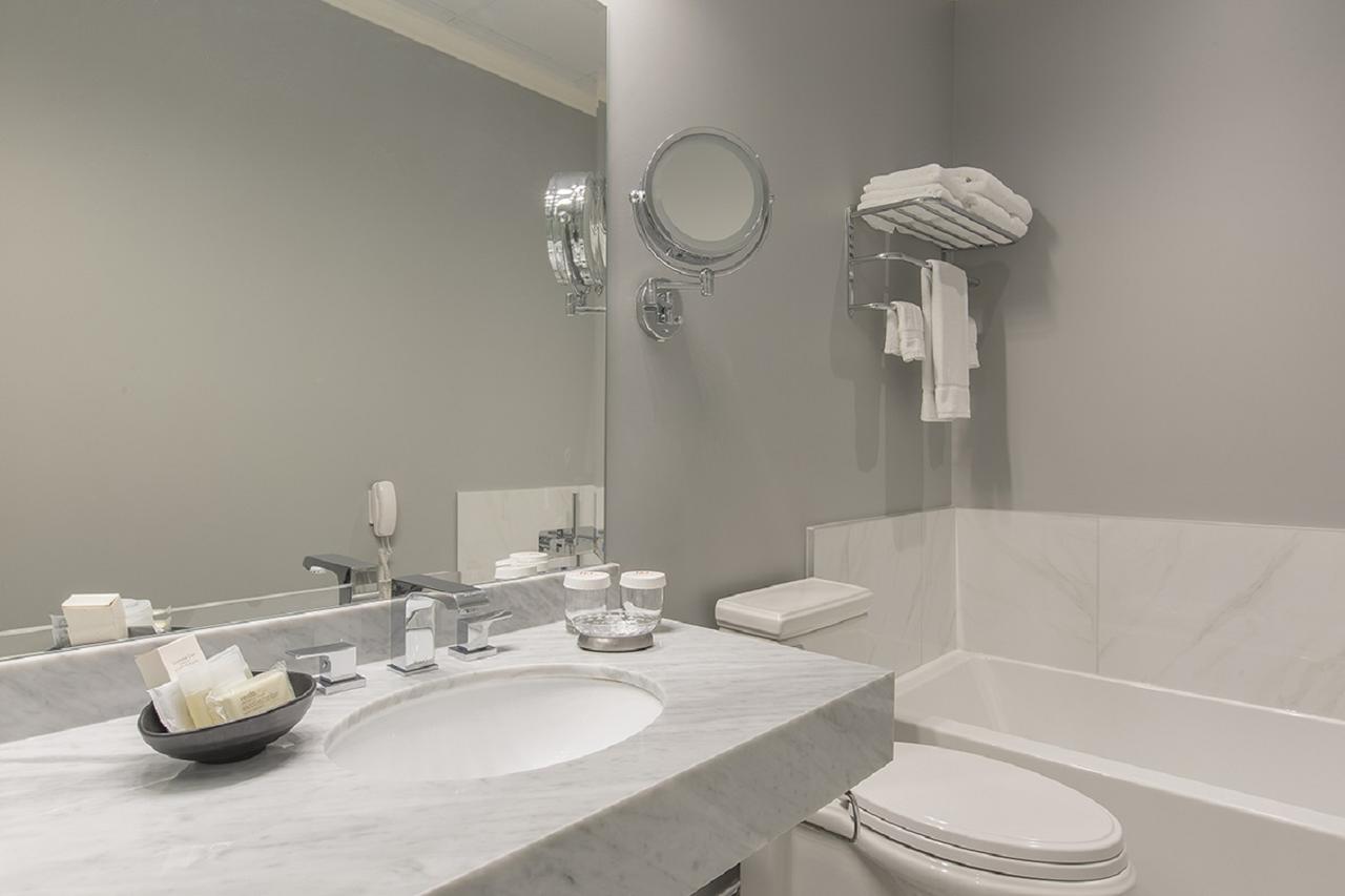 Lhotel Hotel 4*