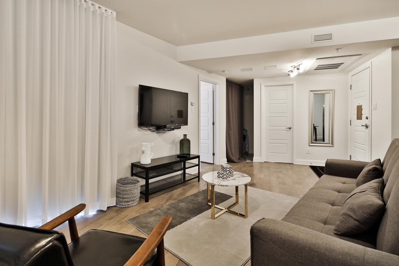 Les Joly Saint Denis Apartment