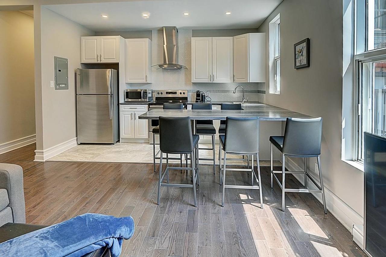 Montreal Mile-End Apartment #202 By Plateau Prime Suite Apartment