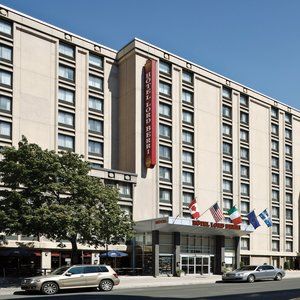 Hotel Fairfield By Marriott Downtown Montreal