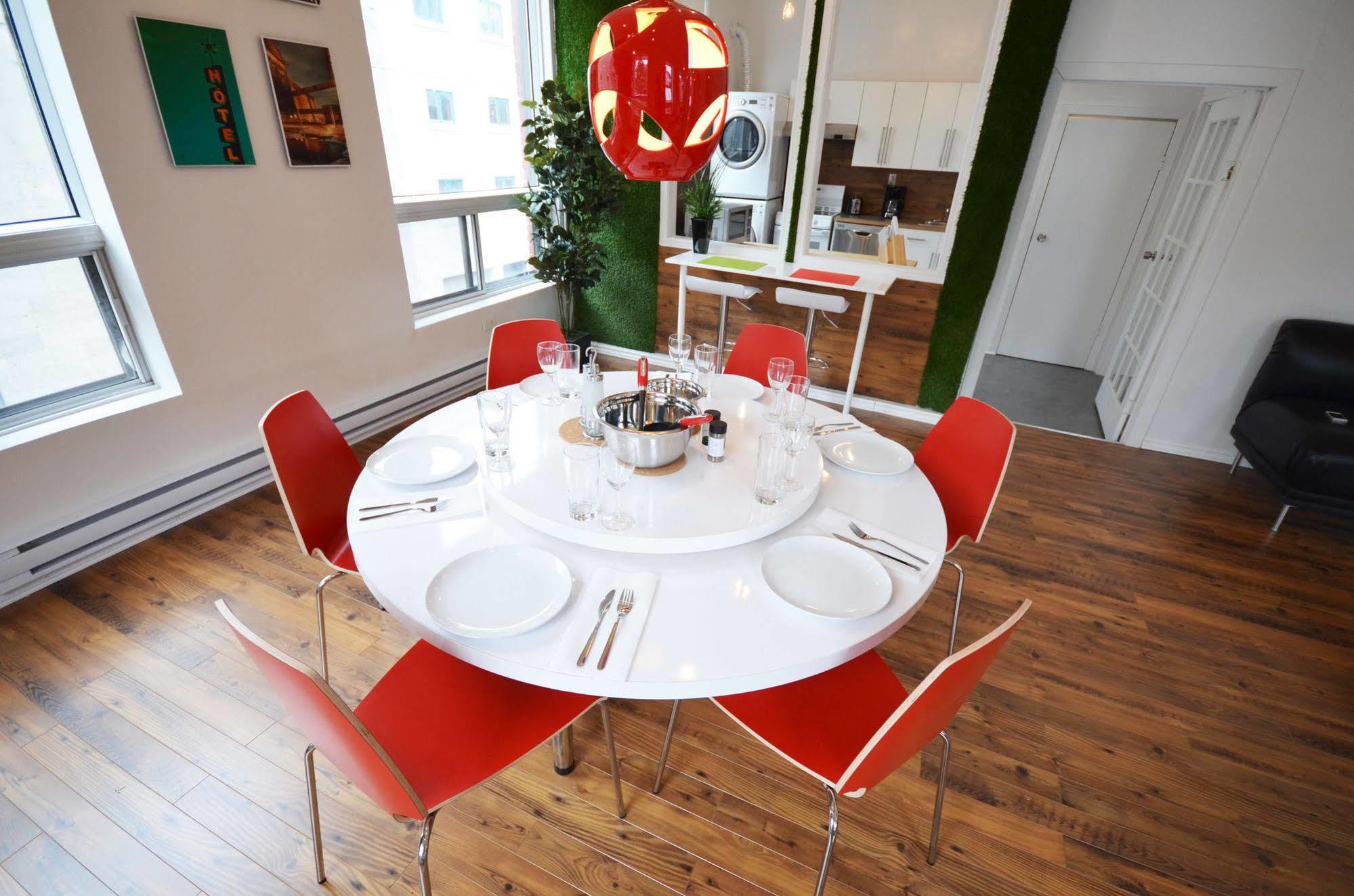 Likeahotel - Square Victoria Apartment 3*