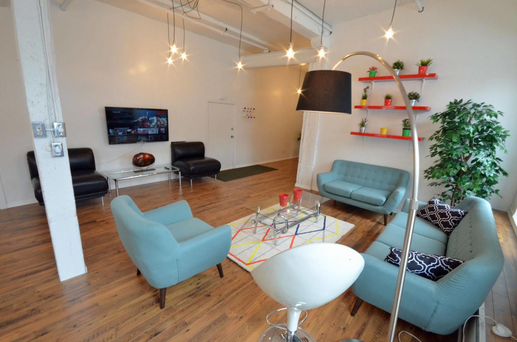 Apartment Likeahotel - Square Victoria 3*