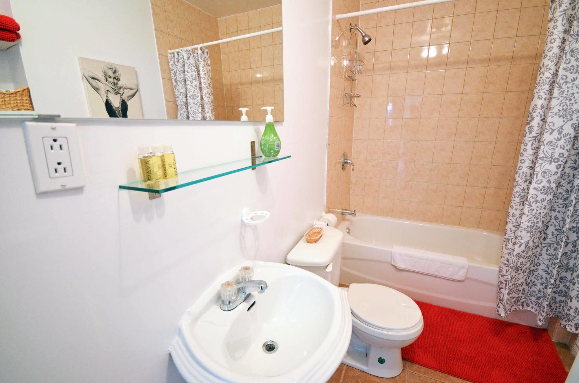 Apartment Likeahotel - Square Victoria Montreal