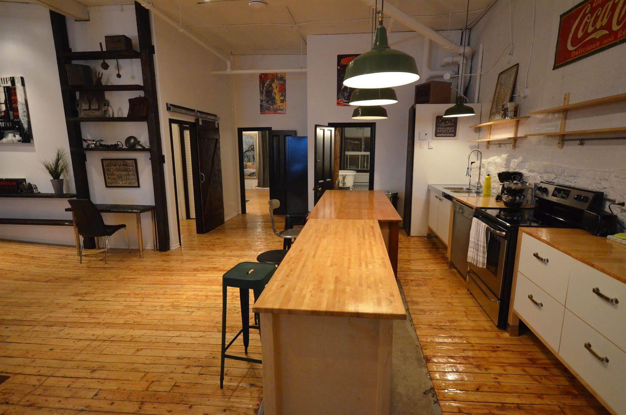 Apartment Likeahotel - Square Victoria Montreal