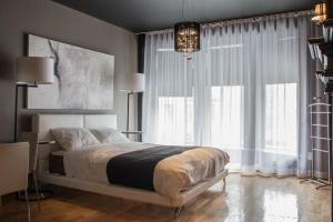 Appartements 3425 Drummond Downtown Apartment