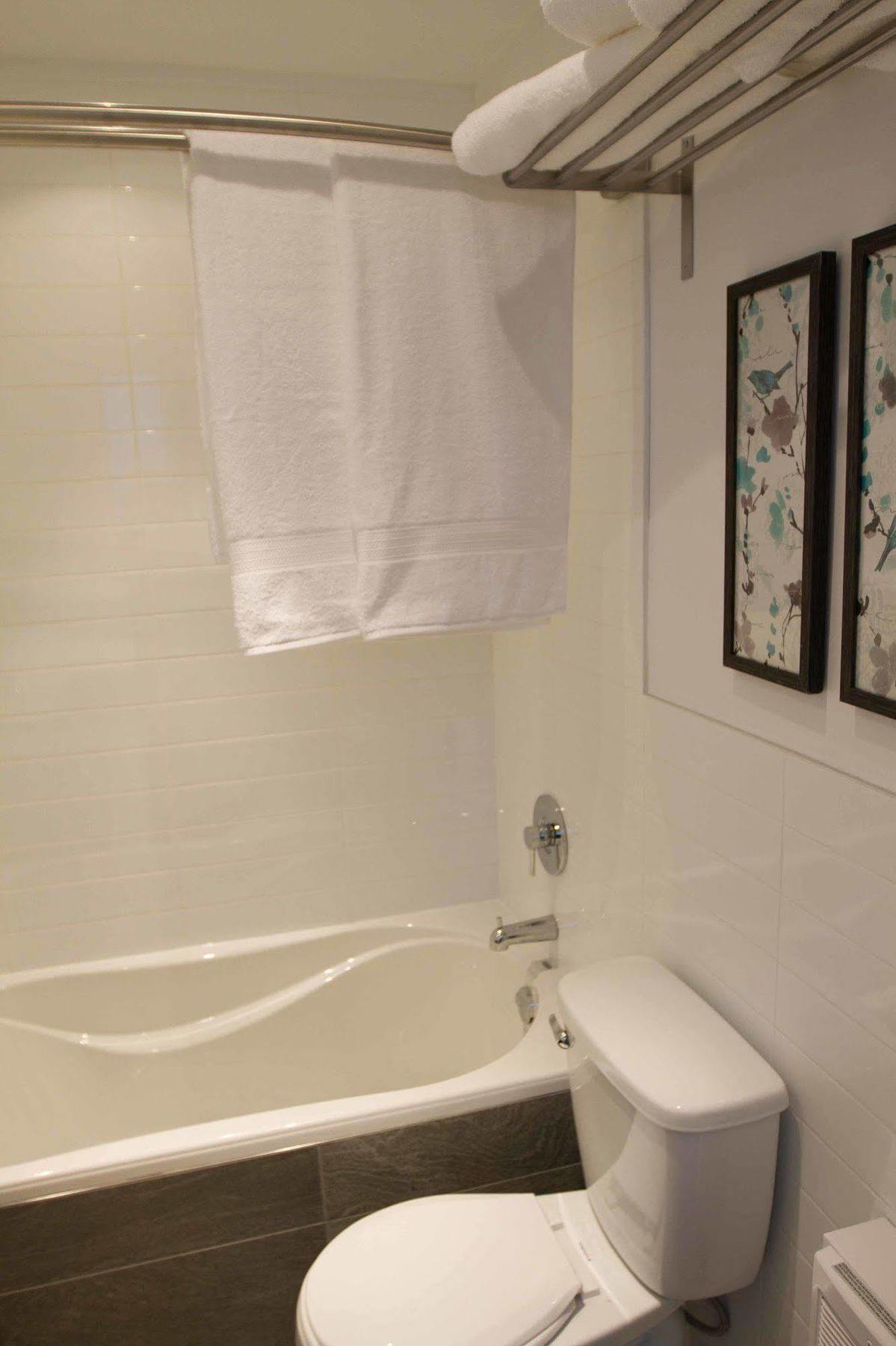 Mtlvacationrentals - The Fabfour Apartment