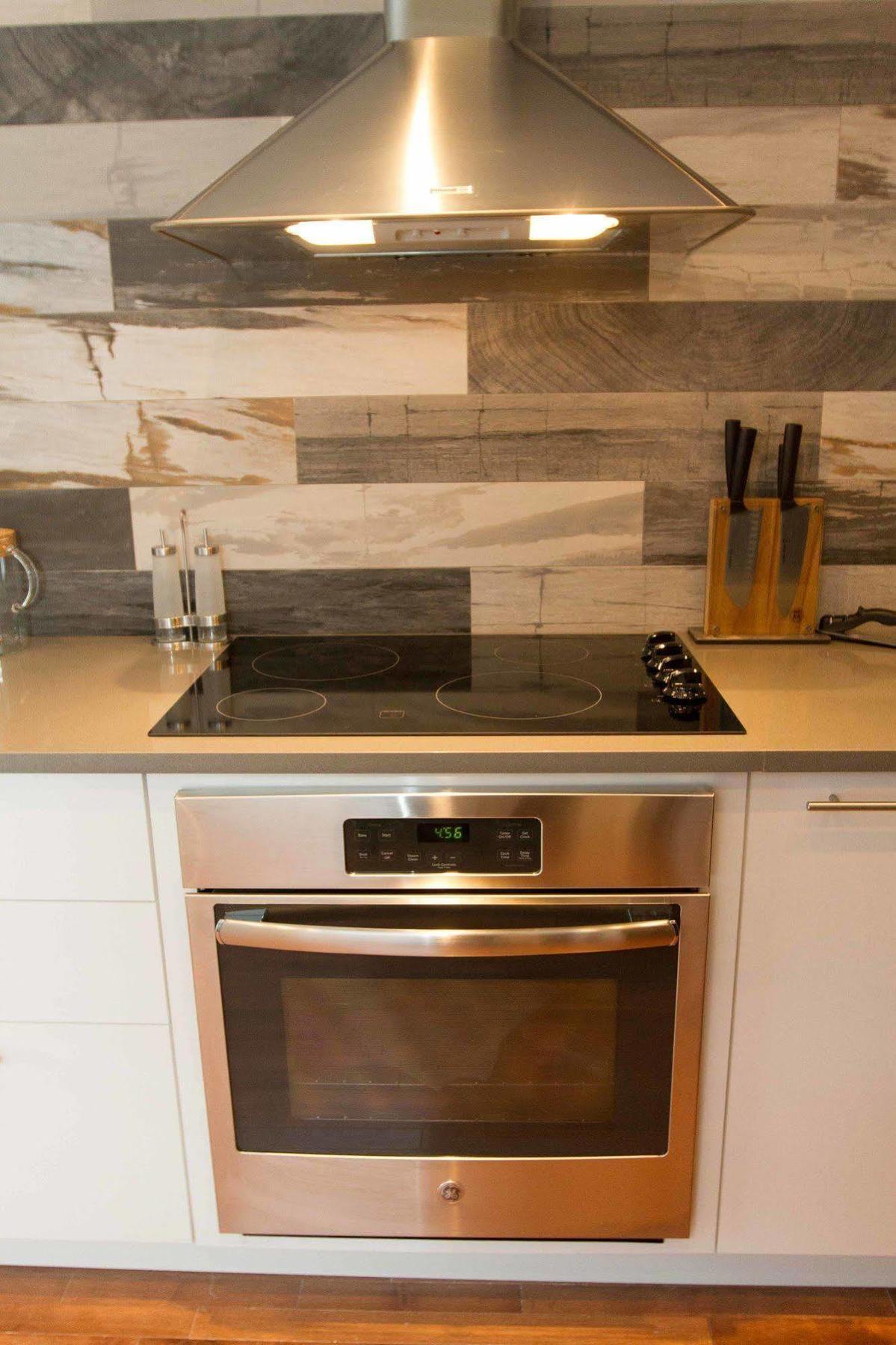Mtlvacationrentals - The Fabfour