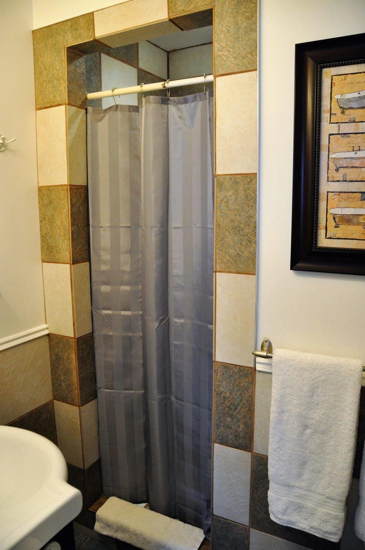 Du Village Bbv Bed & Breakfast