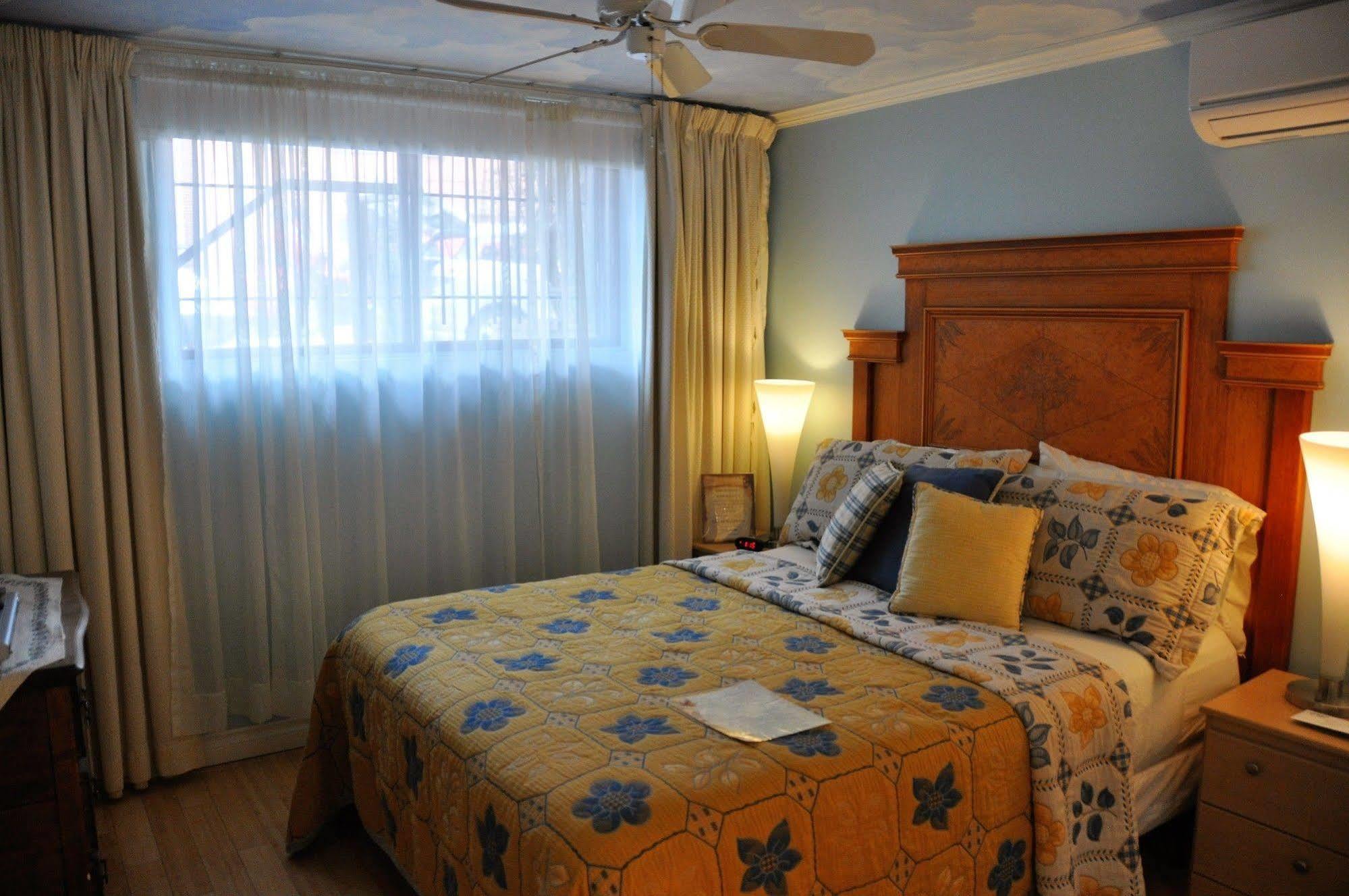Maison Des Jardins B & B