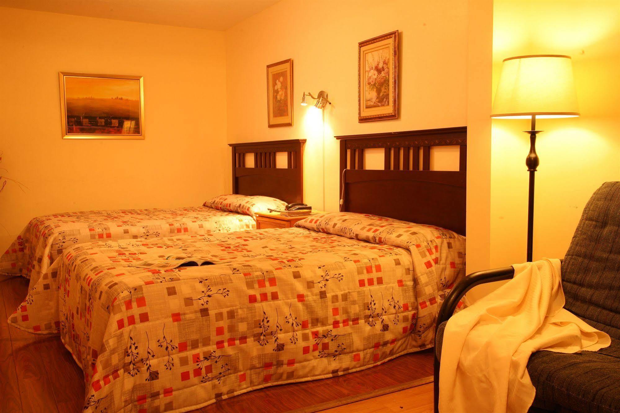 Park Avenue Hotel
