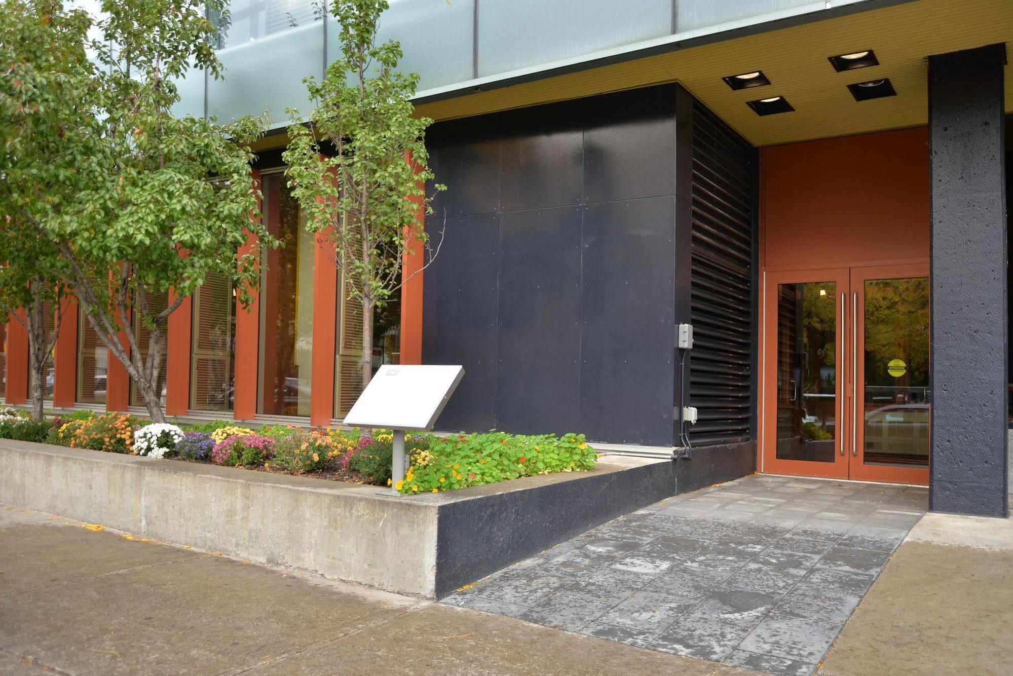 Hotel De L'Ithq Hotel 4*