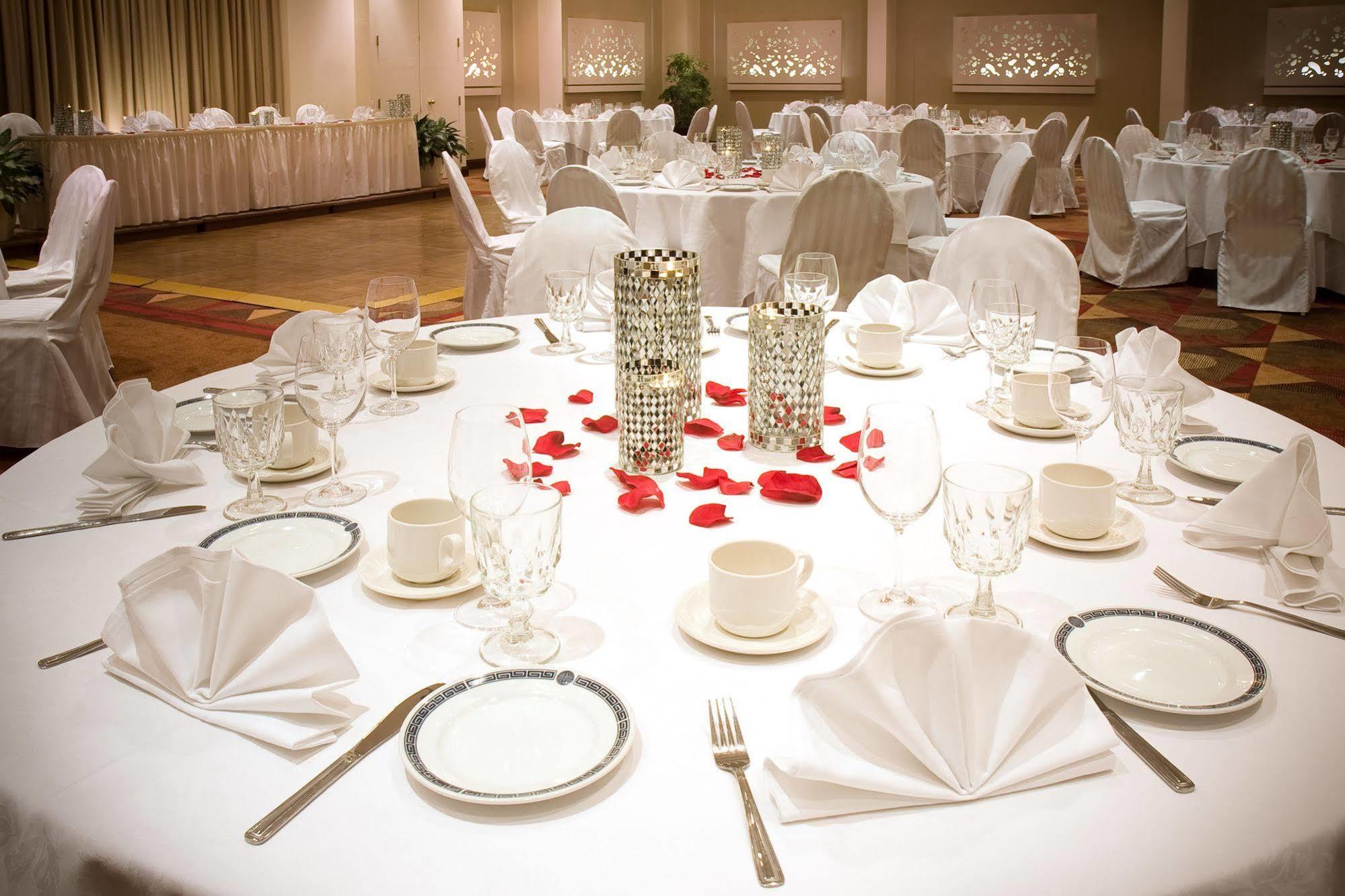 Ruby Foo's Hotel Montreal