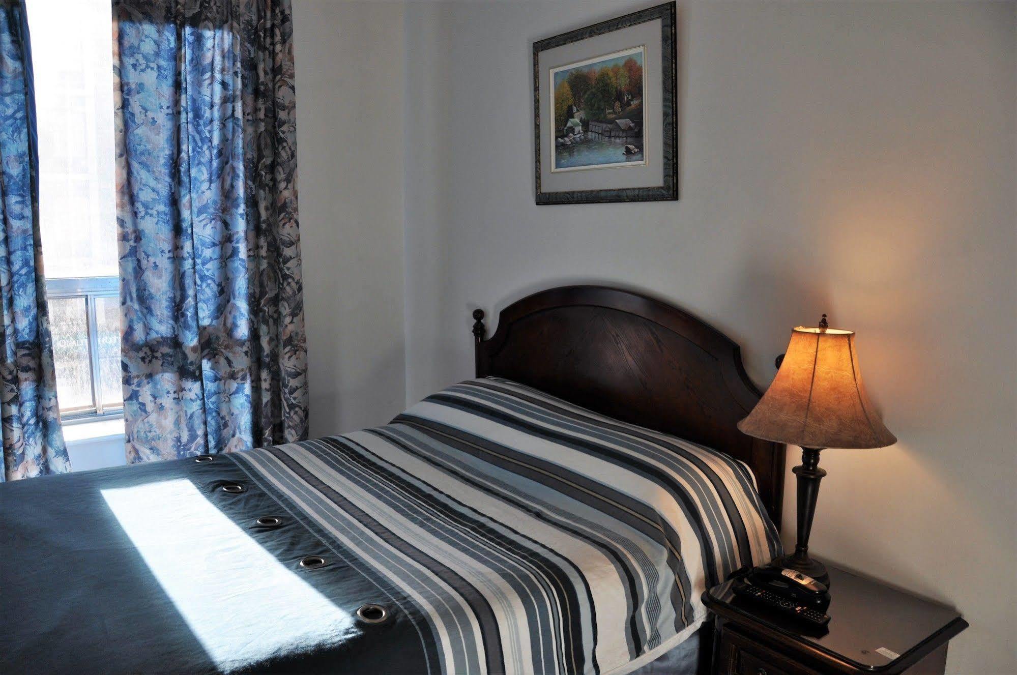 Bon Accueil Hotel Montreal