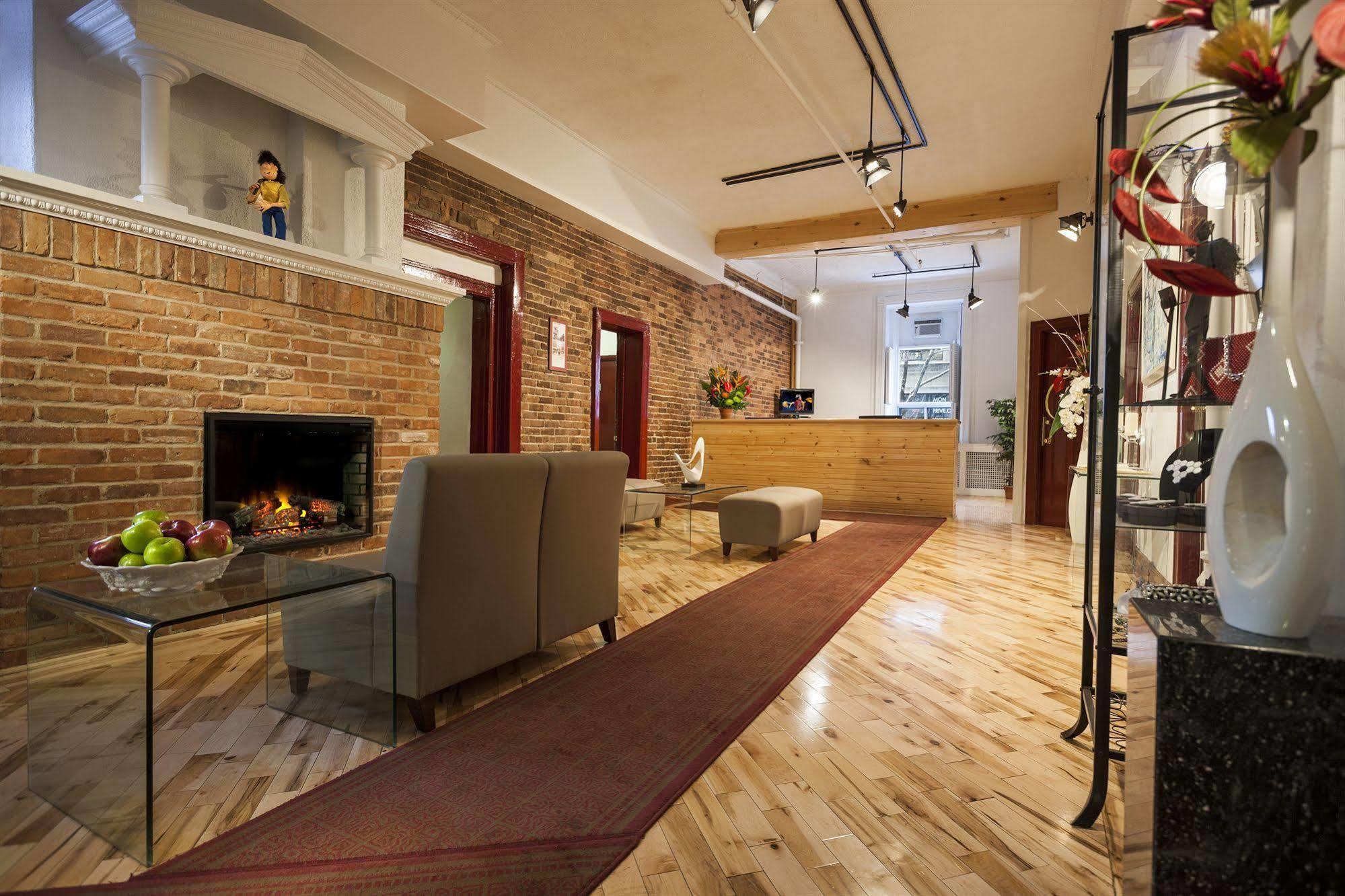 Hotel Quartier Des Spectacles 2*
