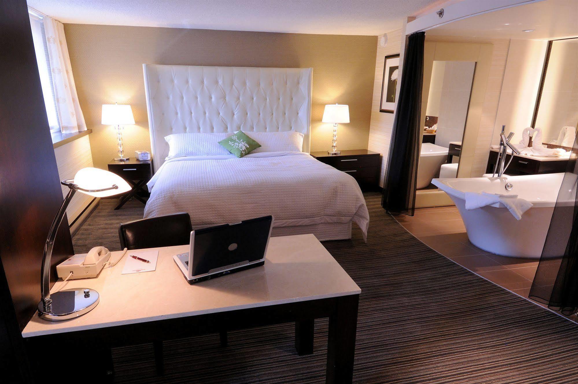 Fairfield By Marriott Downtown Hotel 3*