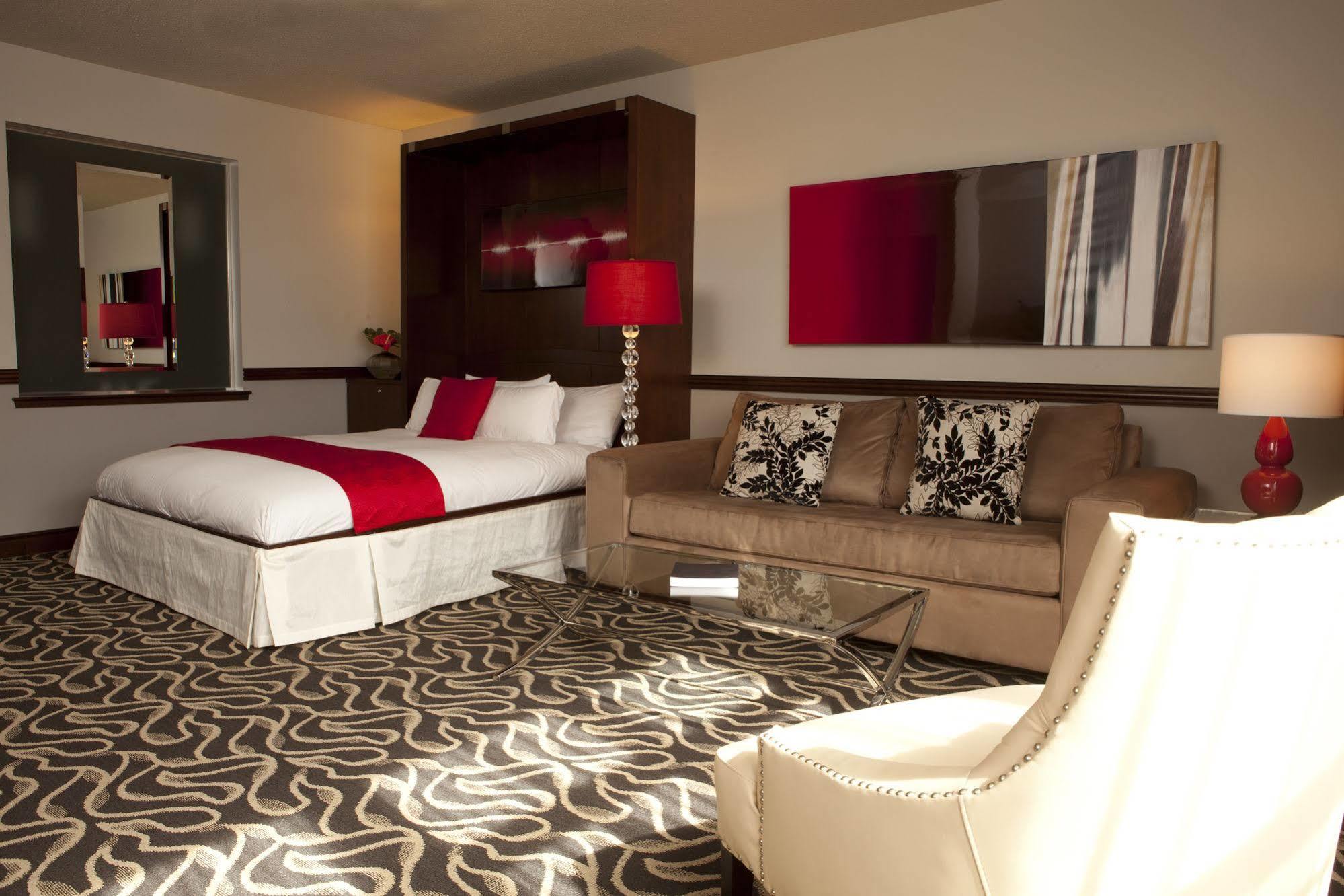 Saint-sulpice Hotel 4*