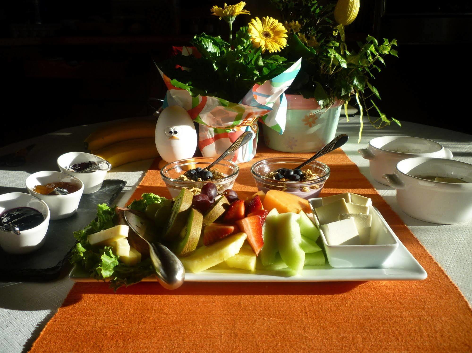 La Petite Bourgeoise Bed & Breakfast Montreal