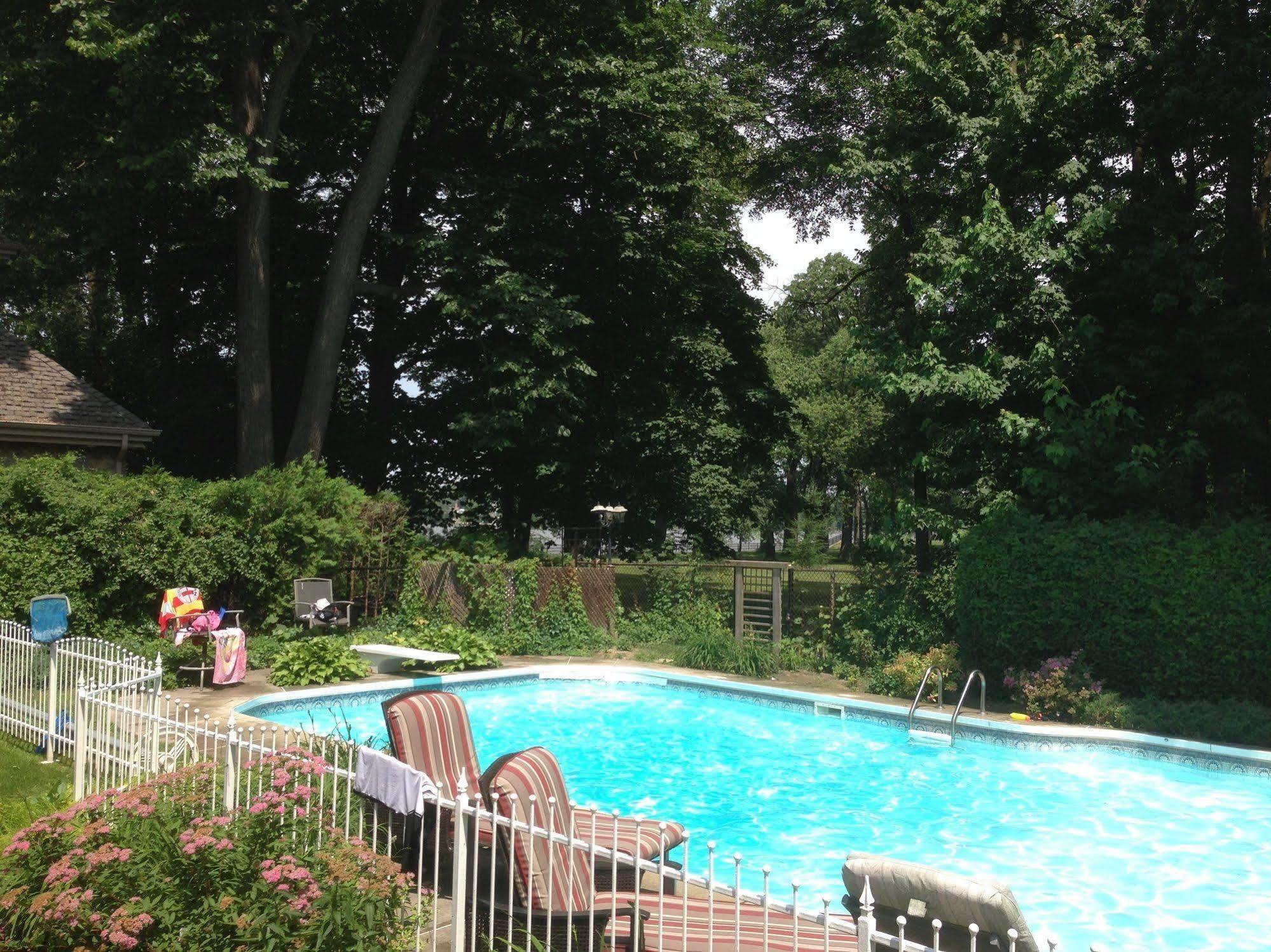 Hotel Chateau Olivier 4*
