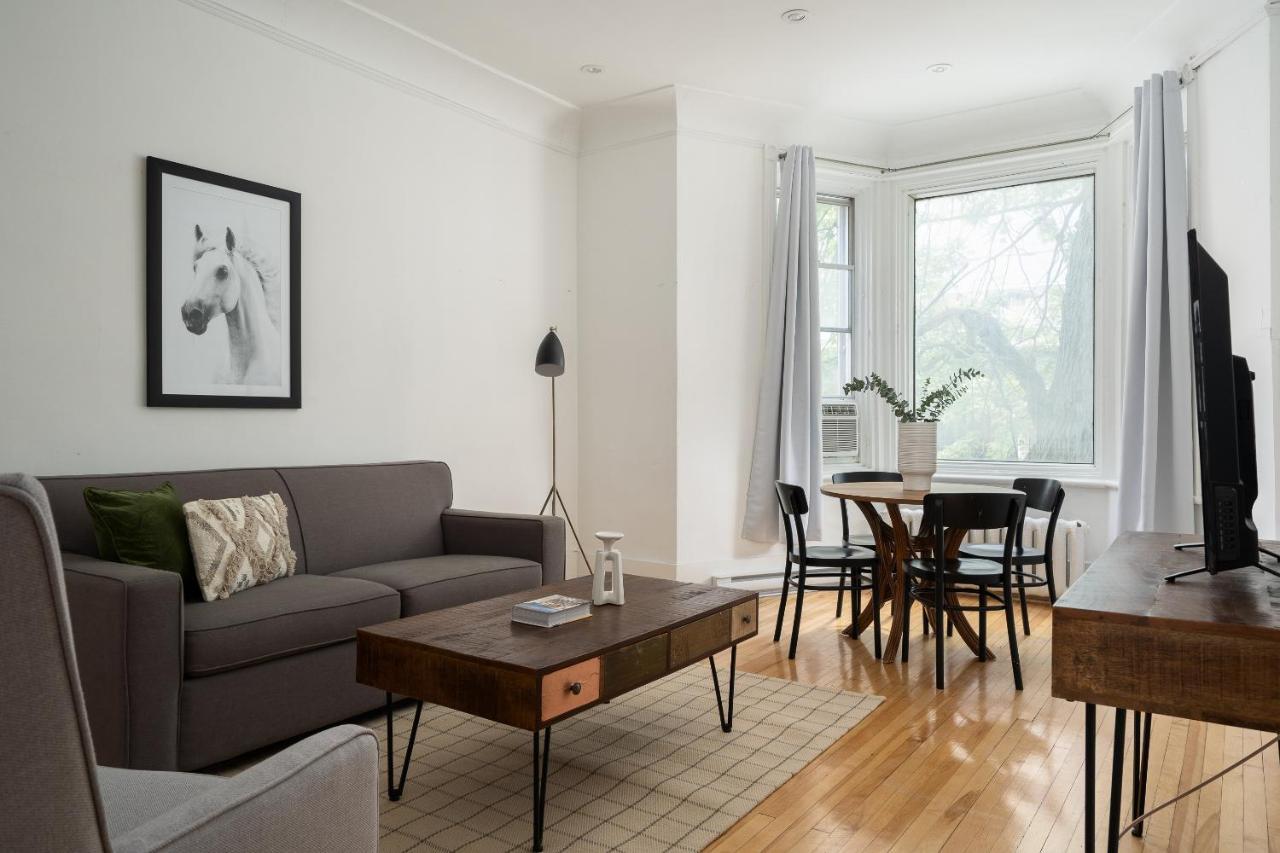 Sonder — White Crest Showers 3*