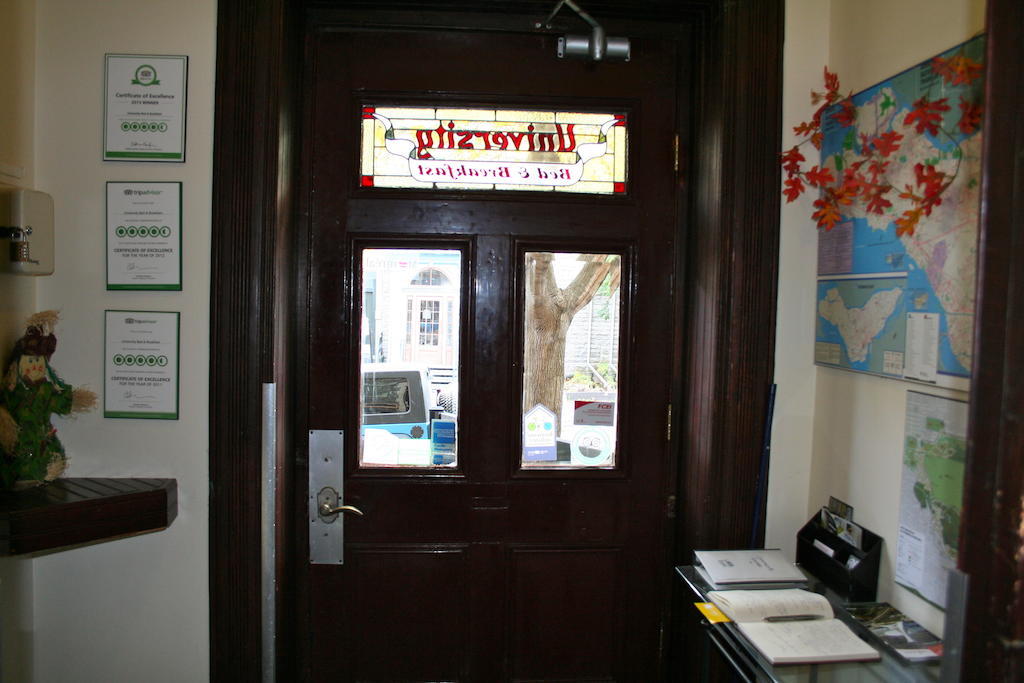 Gite University Bed And Breakfast