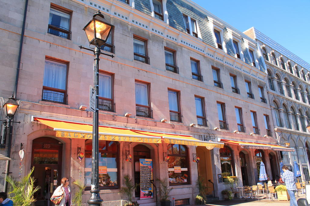De La Place Royale Inn