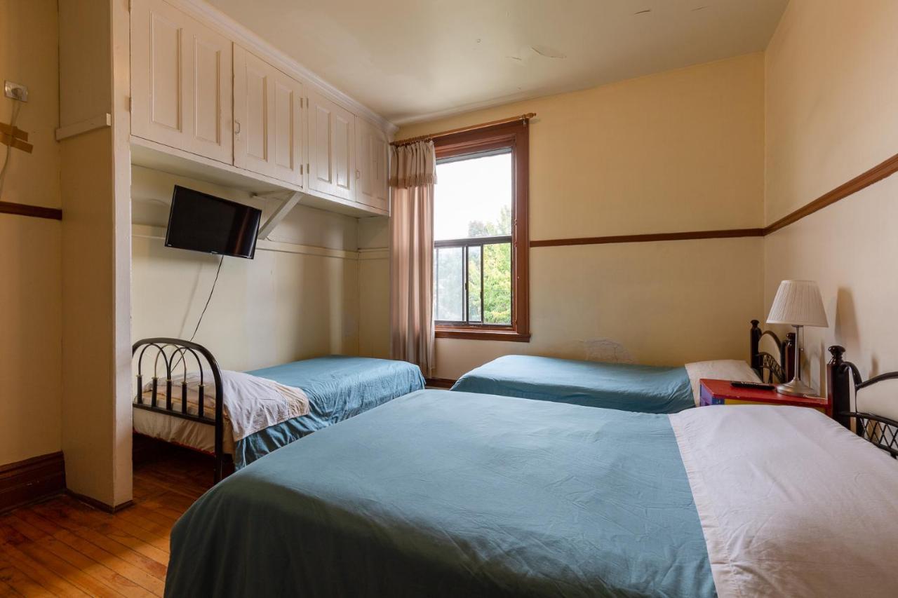 Guest house Bon Soleil Montreal