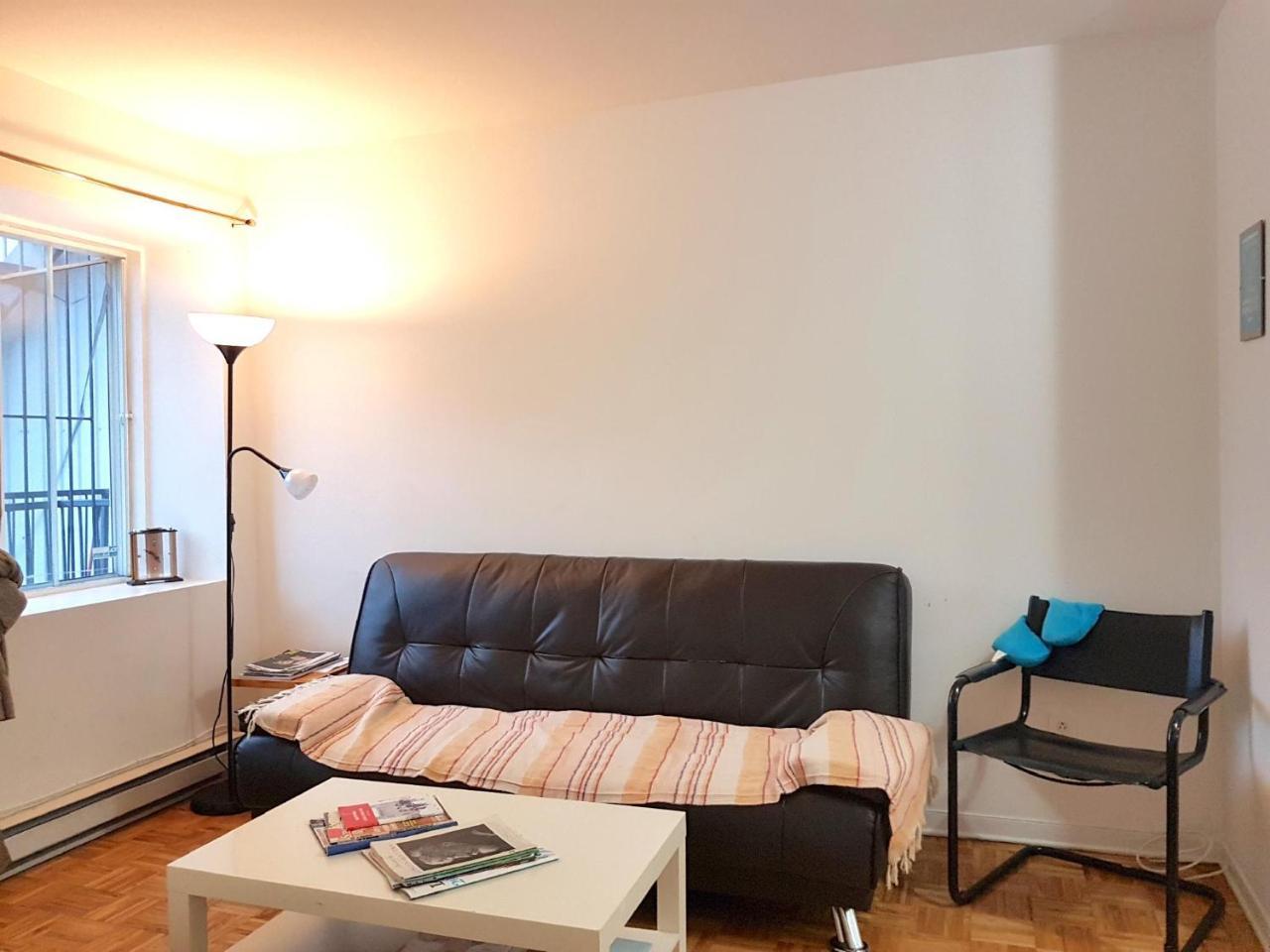 Apartment At Cherrier Montreal