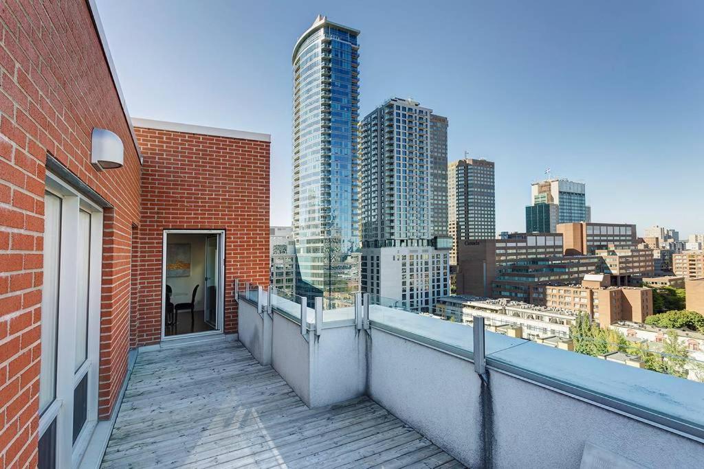Palais-des-congres Furnished * Montreal