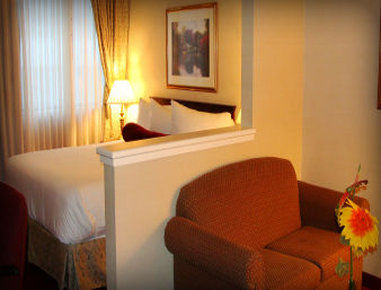 Chrome Centre-ville Hotel