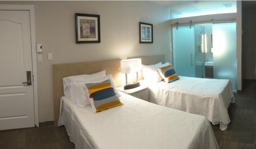 Le Deville 2* Montreal