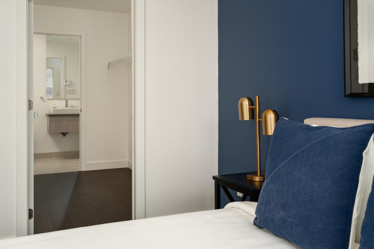 Beautiful Griffintown Suites By Sonder Aparthotel Montreal