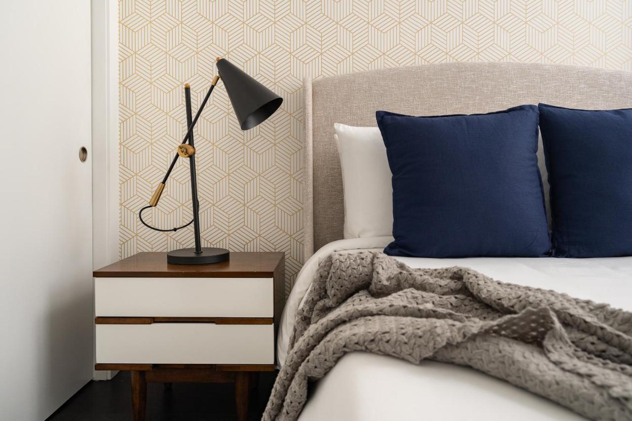Beautiful Griffintown Suites By Sonder 3*