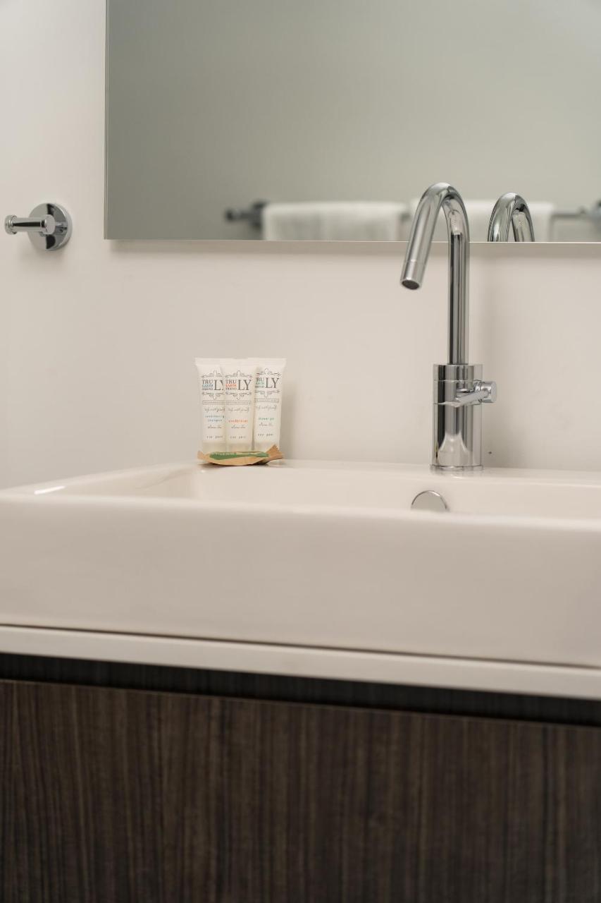 Beautiful Griffintown Suites By Sonder 3* Montreal