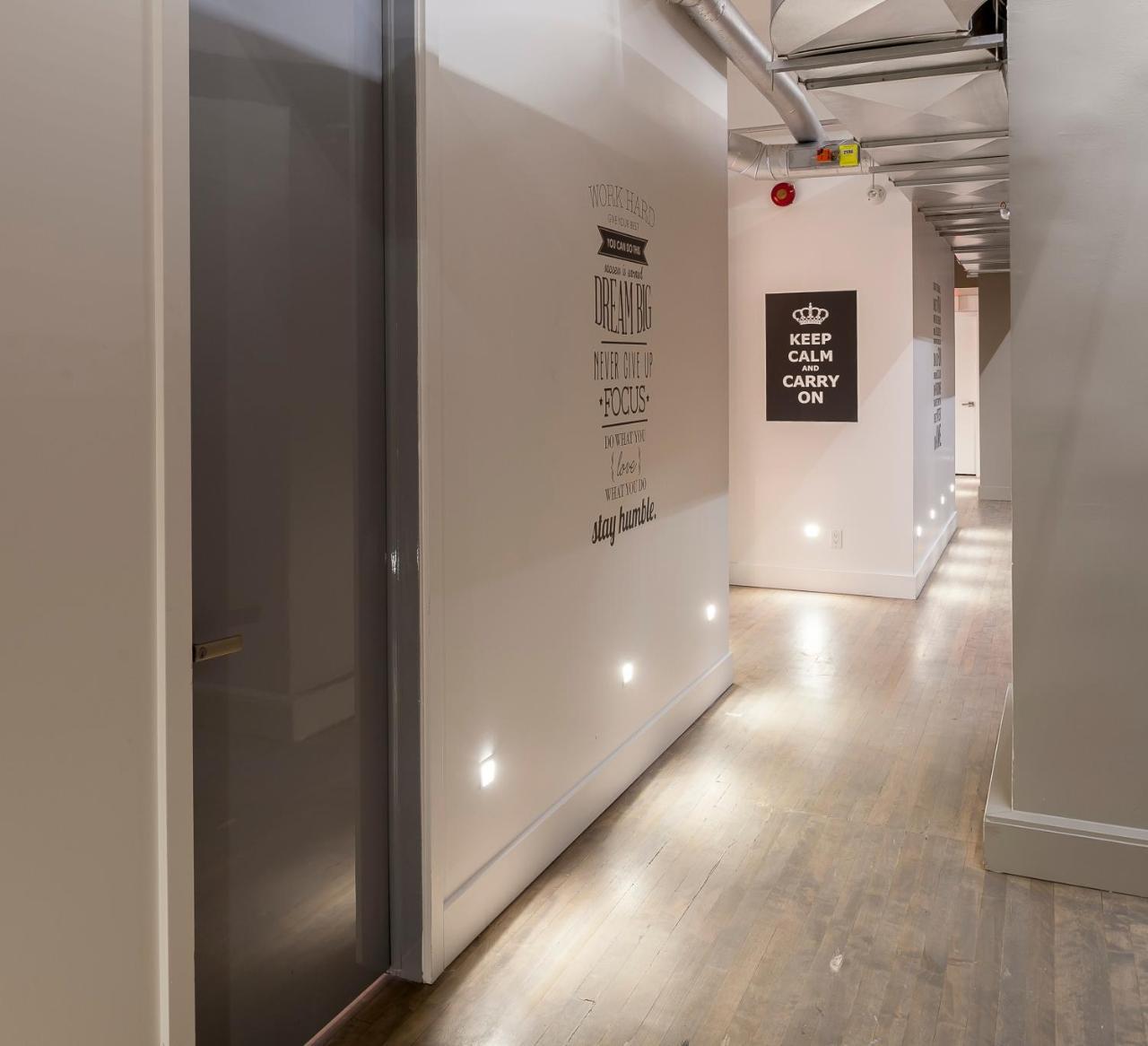 The Executive Loft At The Holland Hotel * Montreal