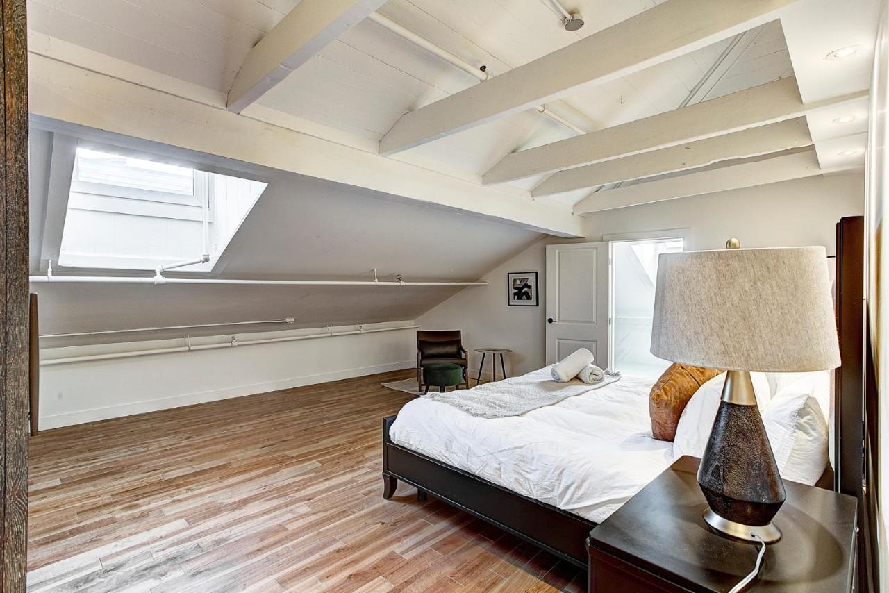 Apartment Saint Sulpice Lofts By Bakan - Old Montreal