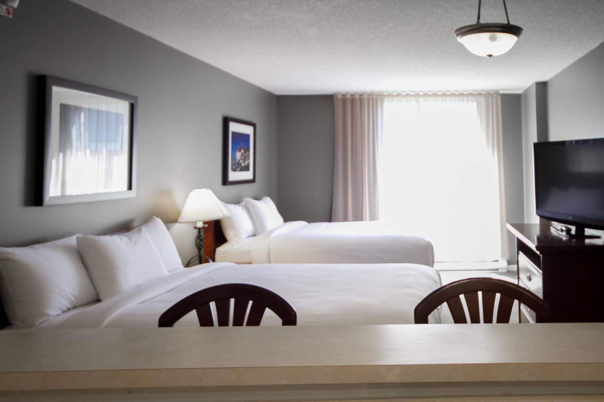 Faubourg Centre-ville Downtown Hotel