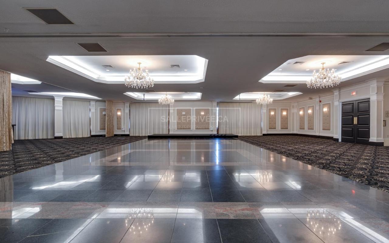 Hotel Universel