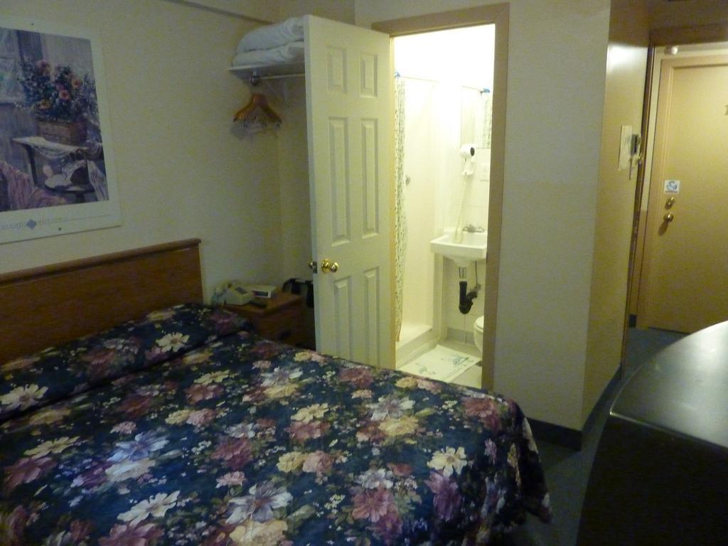 Hotel Viger