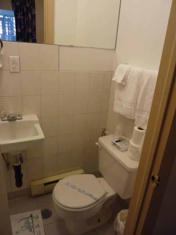 Hotel Viger 2*