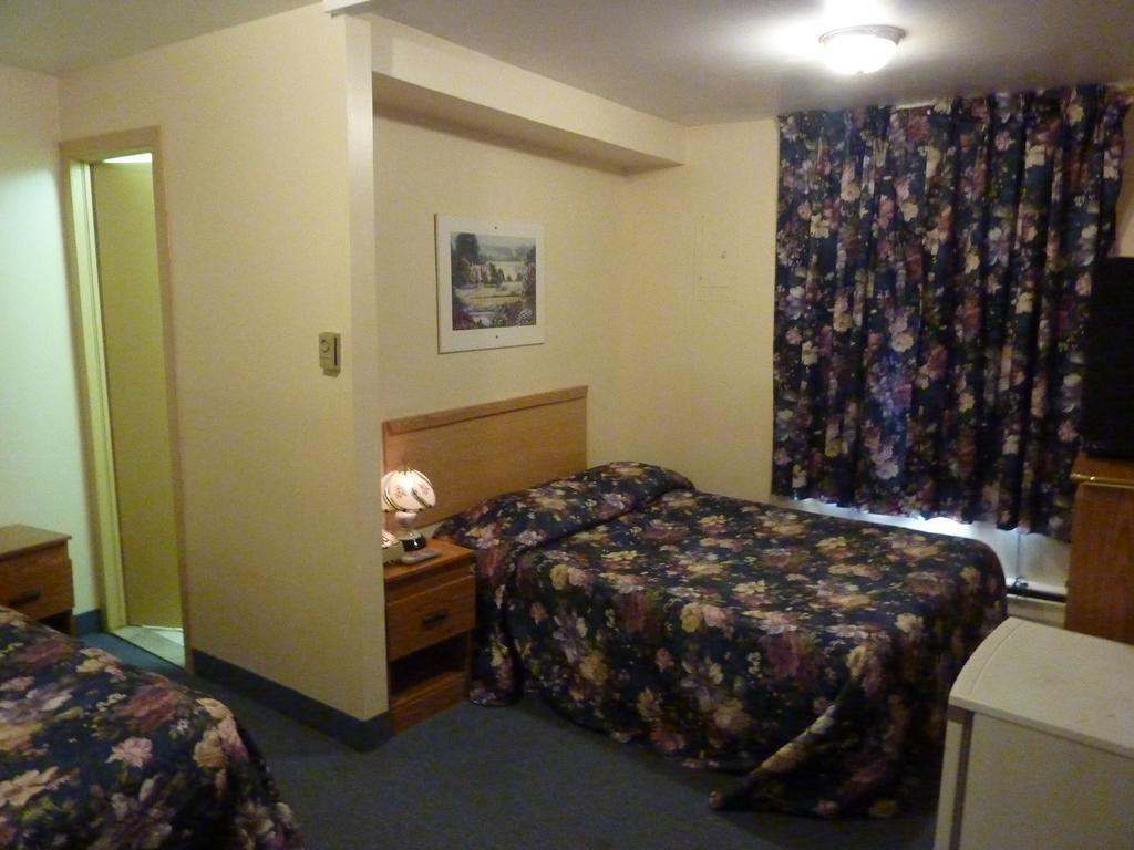 Hotel Viger 2*