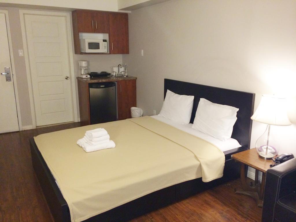 La Renaissance Dorchester