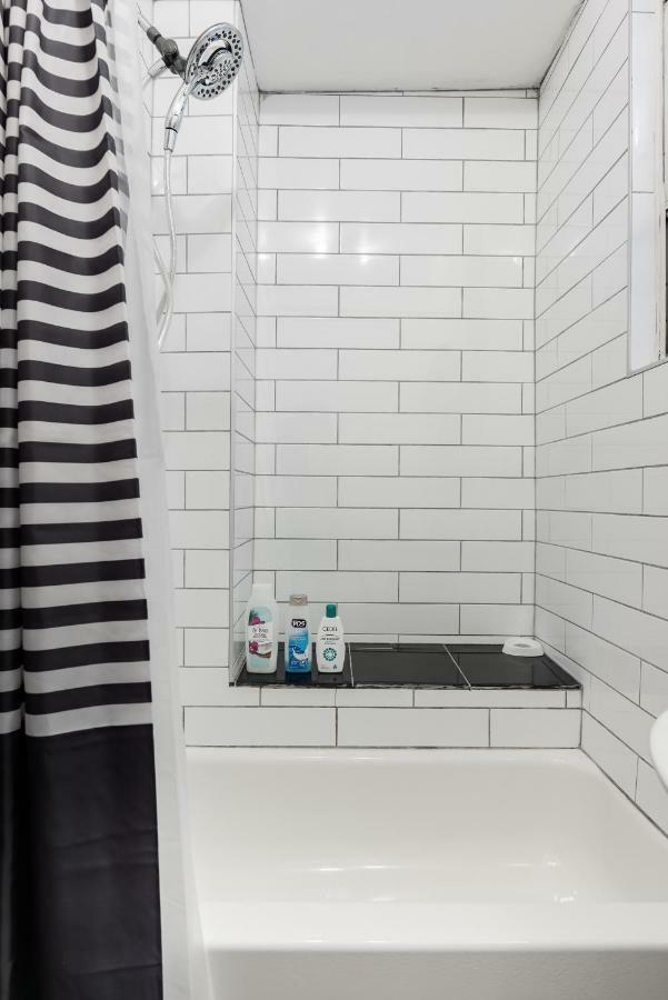 Apartment Mentana In Plateau Mont Royal Montreal