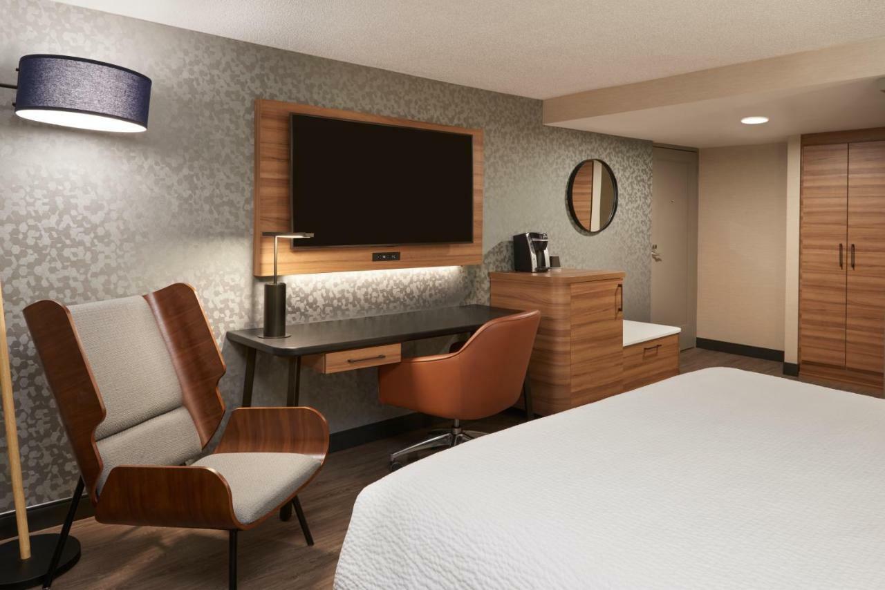 Fairfield By Marriott Downtown 3*