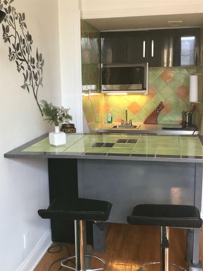 Apartment Square Saint Louis Studio With Balcony
